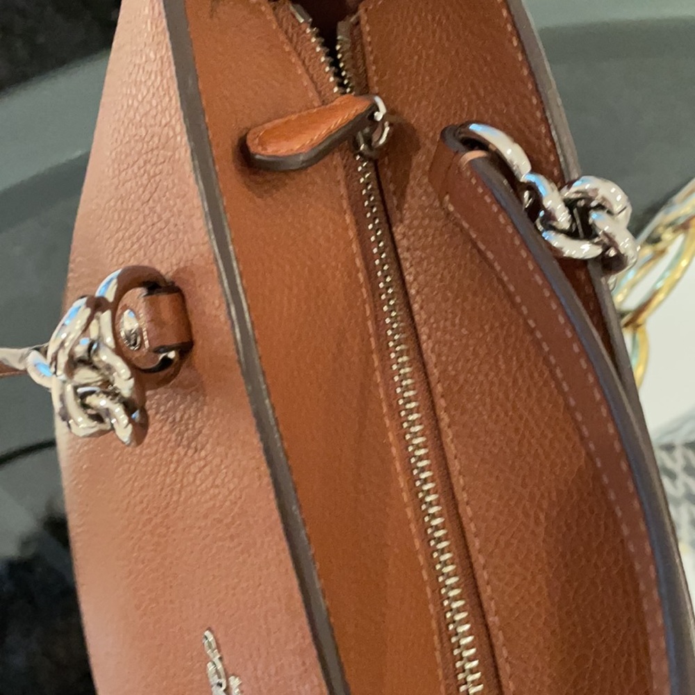 Coach Tote - Picture 5 of 15